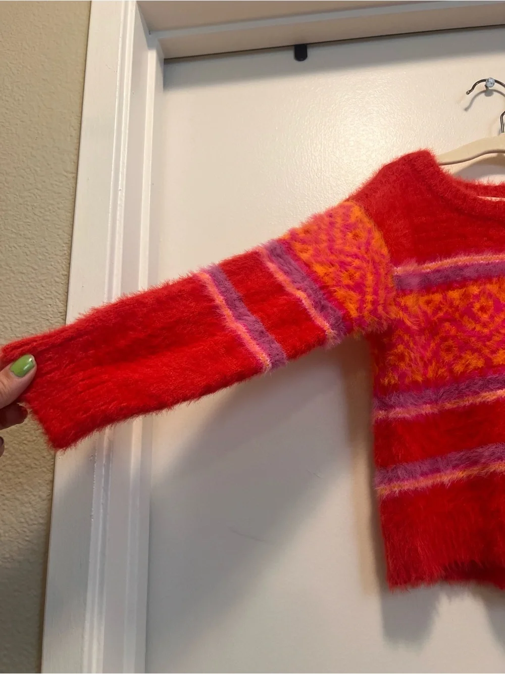 Holiday Lane Girls 4T Fuzzy Fair Isle Sweater Pink Red Eyelash Knit Cozy